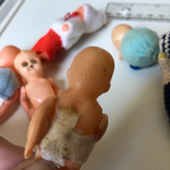 Lot of Vintage Dolls Hong Kong & Hand Made & more - Picture 2 of 16